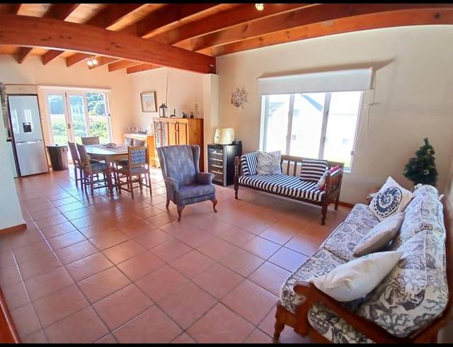 4 BEDROOM HOUSE FOR SALE IN STILBAAI-WES